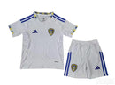 Kit Infantil Leeds United Home 2025/26 - Infantil