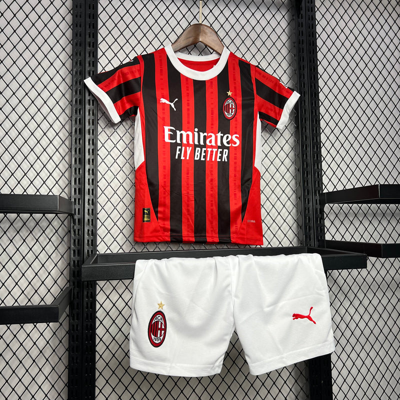 Kit Infantil AC Milan Home 24/25 - Puma infantil