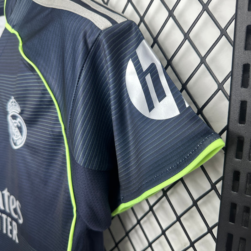 Kit Infantil Real Madrid Away 2025/26 - Adidas infantil