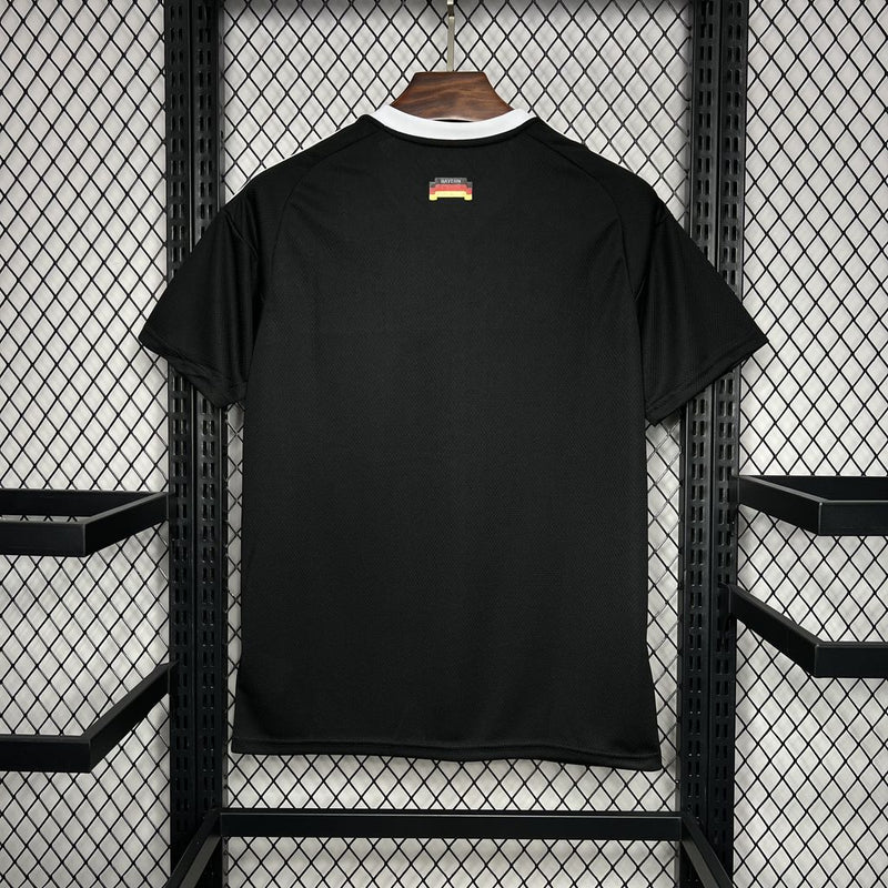 Camisa Bayern Munich Pré-Jogo 24/25 - Adidas Torcedor Masculina