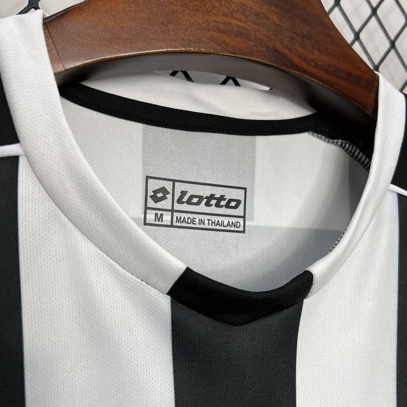Camisa Juventus Home 2002/03 - Versão Retro