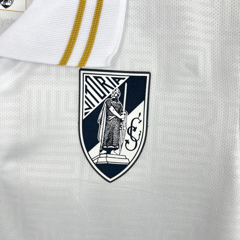 Kit Infantil Vitoria de Guimaraes Home 24/25 - Infantil