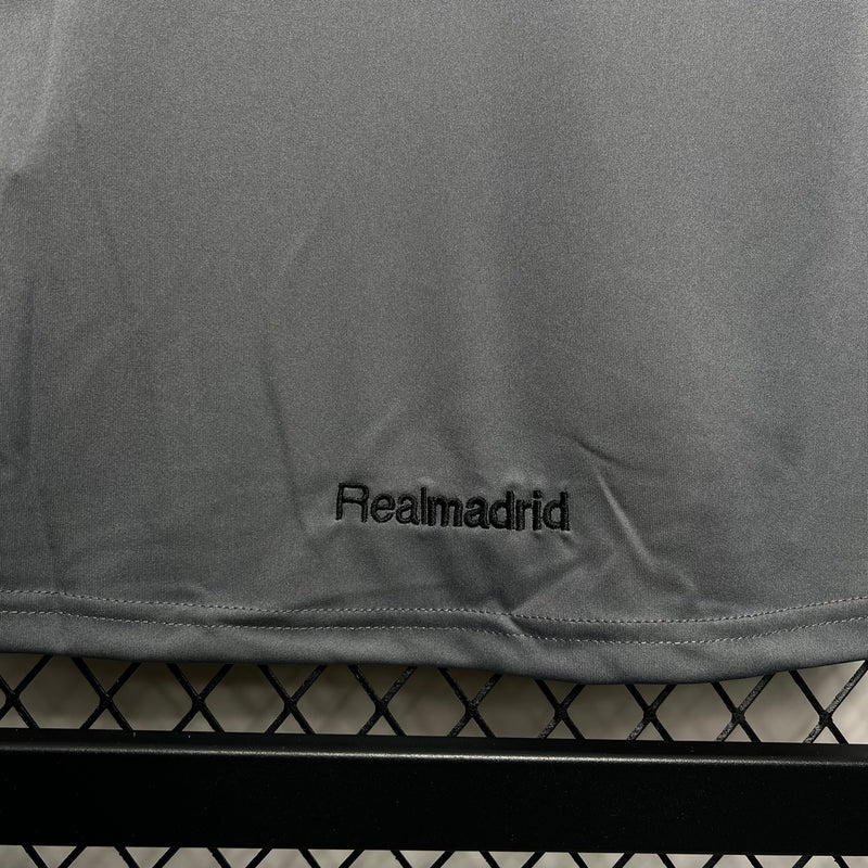 Camisa Real Madrid Away III 2005/06- Versão Retro