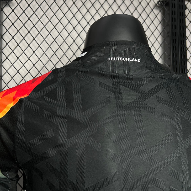 Camisa Alemanhã Pré-Jogo 24/25 - Adidas Versão Jogador