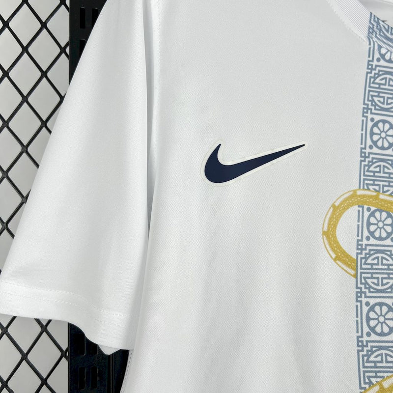 Camisa Tottenham Ed. Especial 2025/26 - Nike Torcedor Masculina