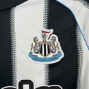 Camisa Newcastle United Home Manga Comprida 2025/26 - Masculina