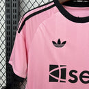 Camisa Newcastle United Goleiro Rosa 2025/26 - Torcedor Masculino