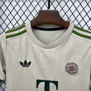 Kit Infantil Bayern de Munique Especial 25/26 - Infantil
