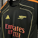 Camisa Arsenal Pré-Jogo 2025/26 - Torcedor Masculino